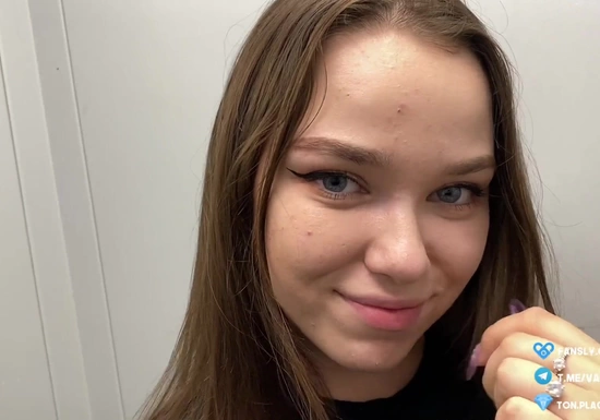 Секс в лифте с молодой соседкой на долго запомнится парню