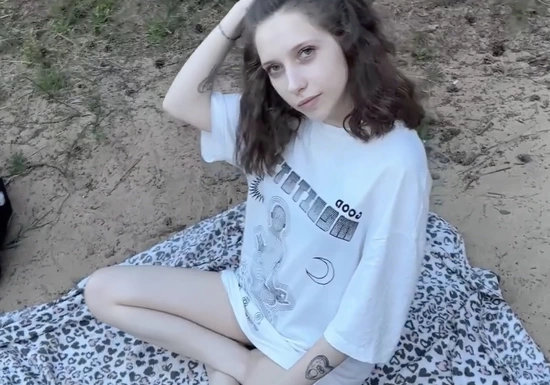 Как соблазнить милую училку по йоге на хороший секс