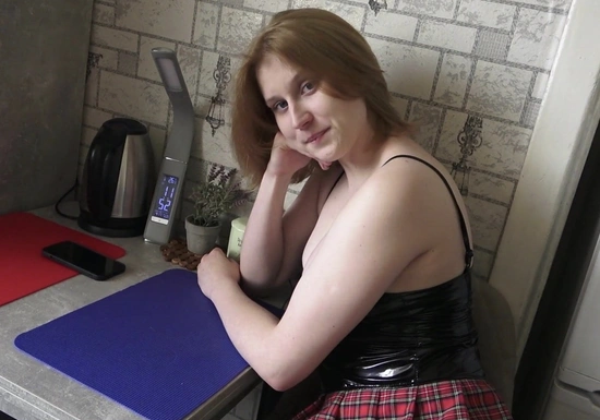 Простая русская девушка хочет стать актриссой