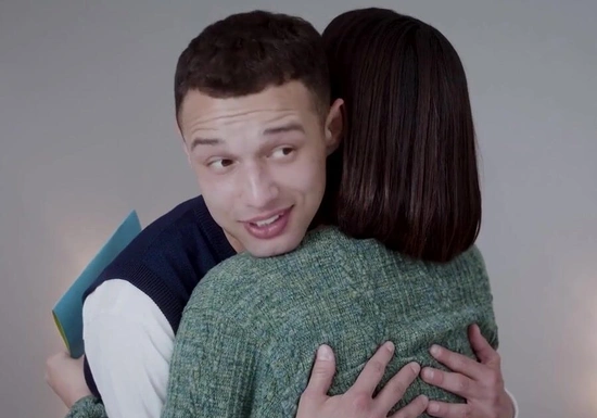 Милфа-училка получила отличный групповой секс