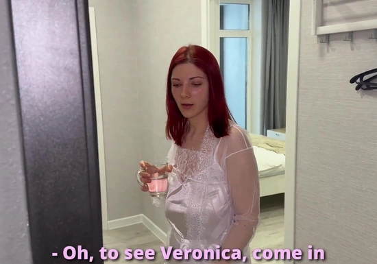 Трахнул молодую мамку своей девушки, пока ее не было дома